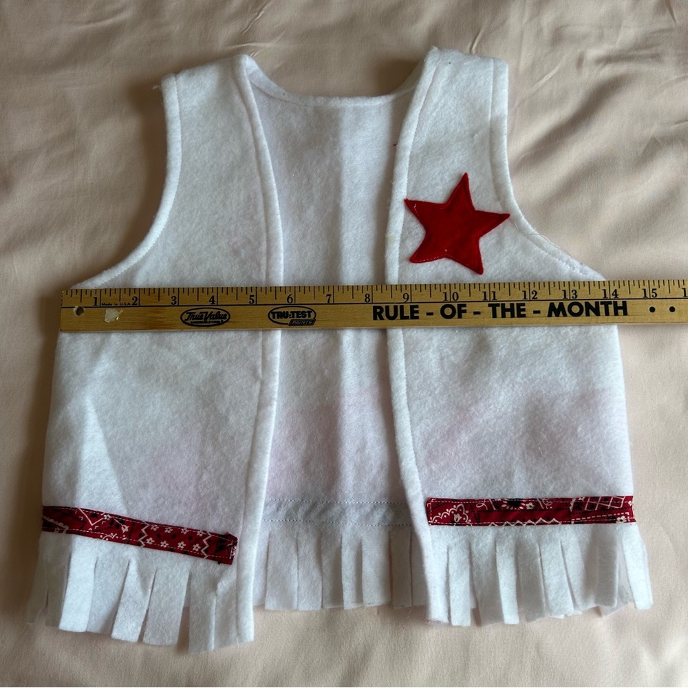 Red & White Cowgirl/Western Costume – Girls Size 6–8 (Small) - Picture 4 of 10